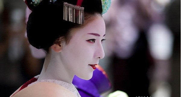 揭秘日本艺妓鲜为人知的生活