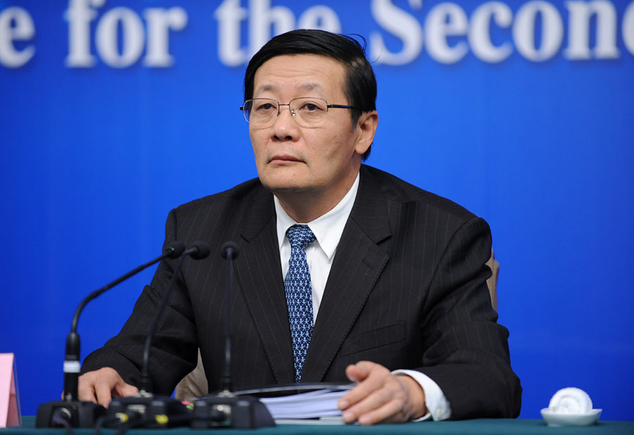 财政部部长楼继伟答记者问