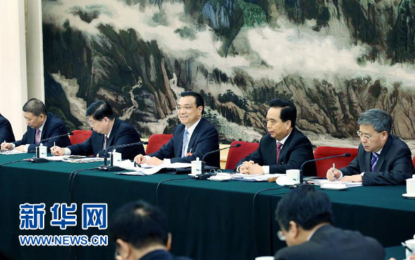 两会授权发布：李克强参加山东代表团审议