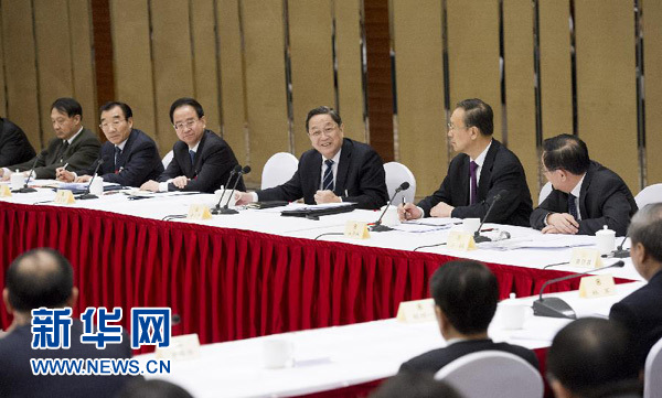 俞正声参加致公党、无党派人士、侨联界政协委员联组会