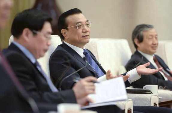 李克强：治霾要在煤炭清洁使用上寻突破