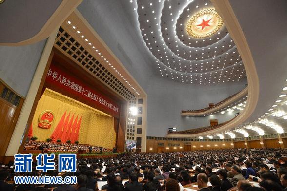外媒:今年两会“接地气” 官员应对危机能力更强