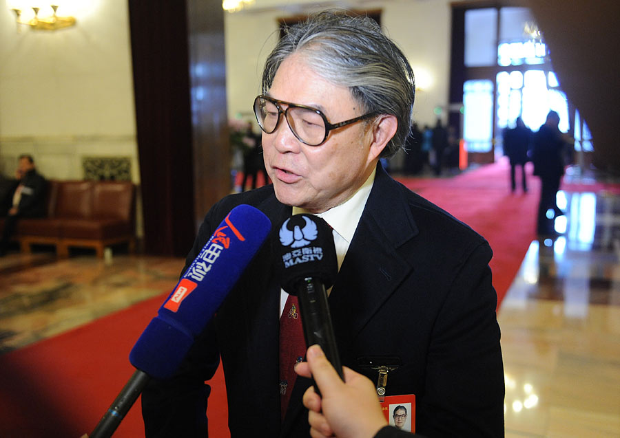 各界委员参会入场