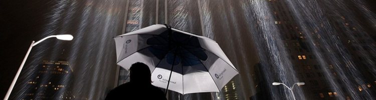 9·11遗址纪念光柱