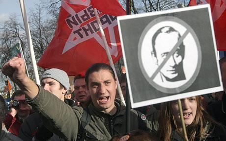 莫斯科再次爆发反政府游行 要求总理普京下台