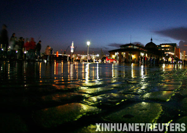 大洪灾迫近欧洲西北部 荷兰全境警戒