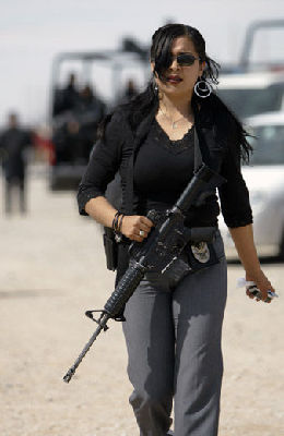 墨西哥监狱爆发大规模骚乱