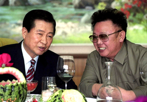 韩国前总统金大中因病逝世