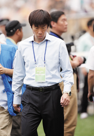 足篮排三少帅战绩不佳承受阵痛 存四大共性问题