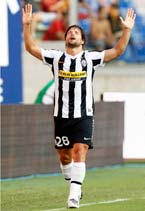 意甲-迭戈两球狂奔40米破门 尤文3-1胜罗马评