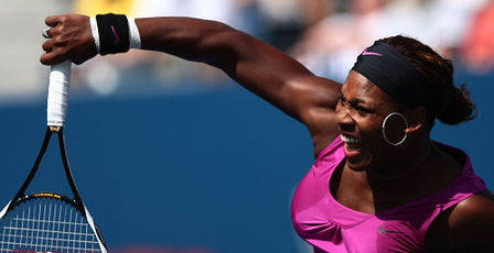 小威送蛋2-0横扫汉图楚娃 卫冕冠军率先晋级8强