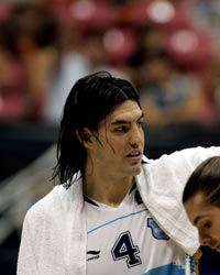 斯科拉27分4篮板擒加拿大 美锦赛阿根廷获季军