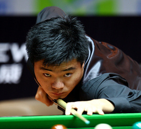 上海赛丁俊晖5-2胖子李 单杆破百晋级16强视频