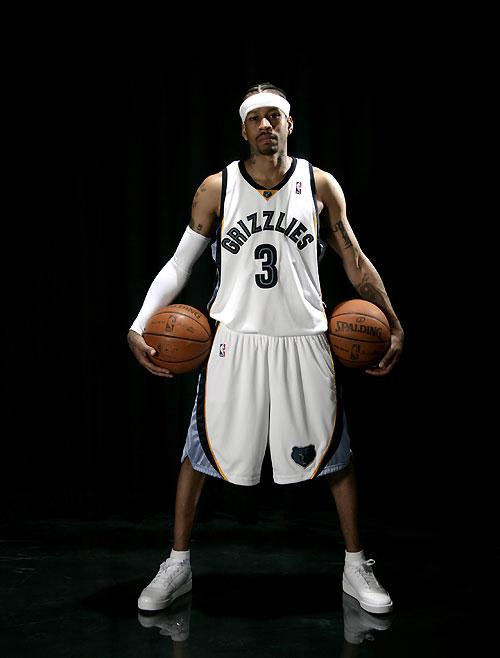 AI灰熊官方写真图组 孟菲斯给出“答案”