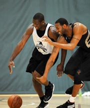 火箭麦迪12月或携手韦德 热火重磅交易目标3选1