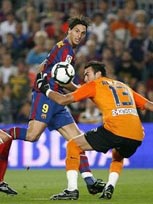 西甲-梅西2射1传伊布破门 巴萨5-2狂屠马竞