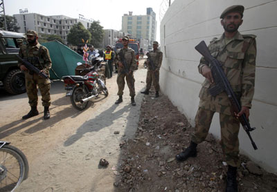 巴基斯坦陆军总部附近发生爆炸 伤亡人数已逾60