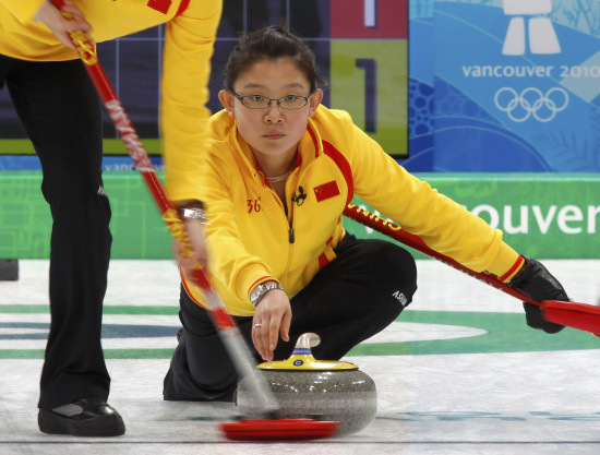 冬奥会女子冰壶中国6比5胜美国 顺利晋级四强