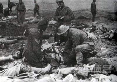 1915-1945年极具震撼力的战争新闻照片