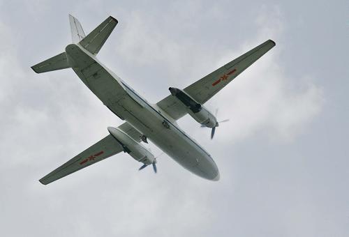 组图：成空14架运输机投入西南地区抗旱（2）