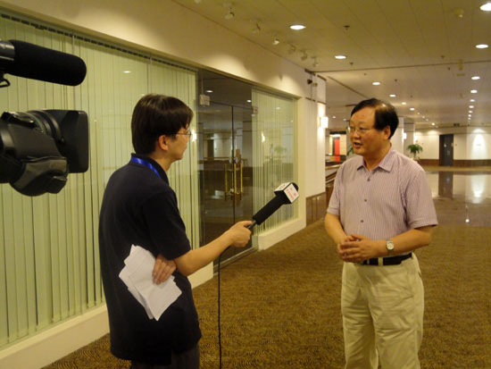 2010世界华人精英代表大会新闻发布会在西安举行