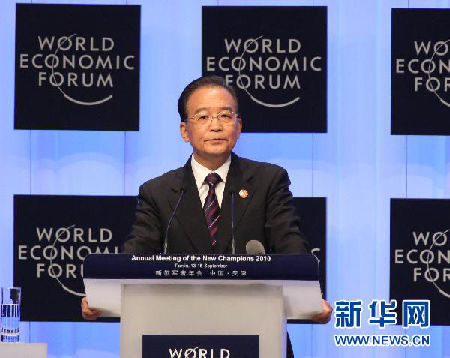 外媒:中国成全球经济“复苏引擎”和“维稳器”