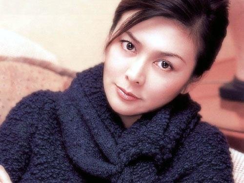 女星嫁入豪门后非常遭遇 盘点新一代豪门怨妇