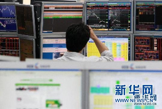 西方国家紧急磋商以防周一股市崩盘