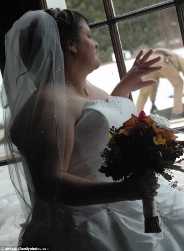 你最不想让别人看见的婚礼时刻：搞怪结婚图片集锦
