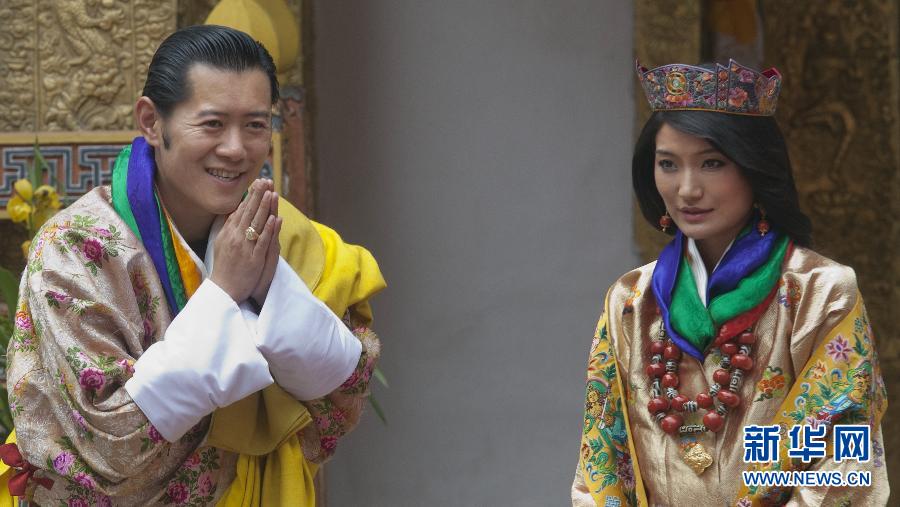 “全球最英俊国王”不丹国王大婚