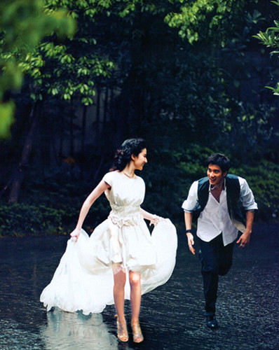 专家分析婚姻中两性心理:裸婚时代细节打败爱情