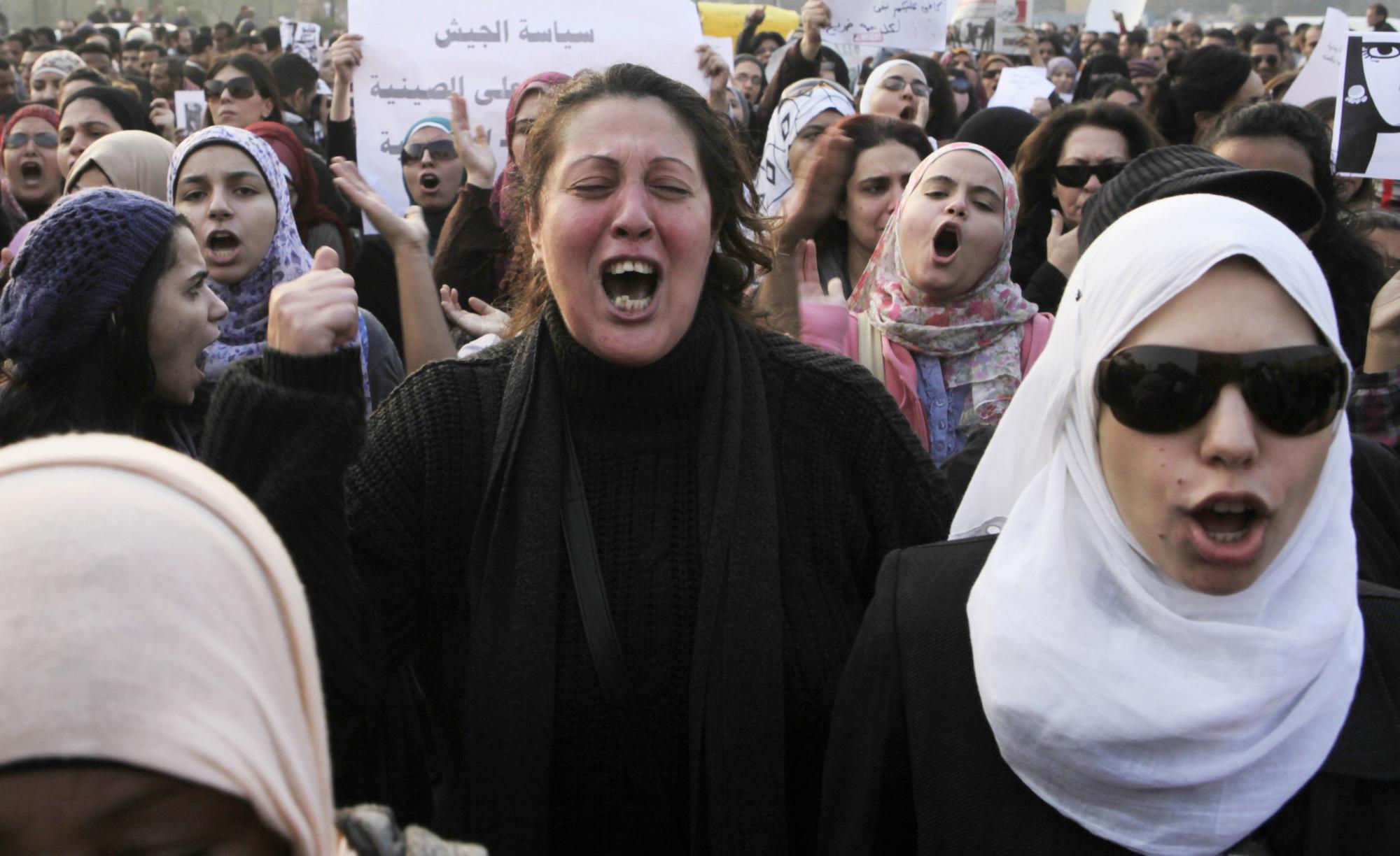 埃及爆发妇女大游行抗议军警施暴 军方承诺调查
