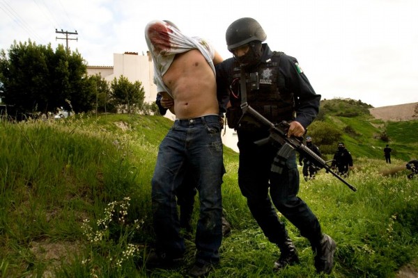 墨西哥贩毒集团建立全国无线电网络 运行多年