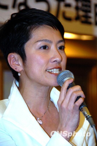 日本华裔女大臣莲舫辞职称将继续关心行政改革