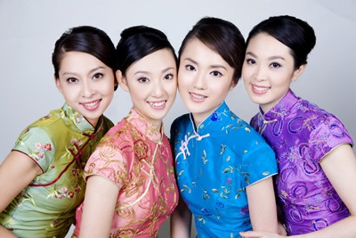 当各地空姐遇到旗袍 谁最美？