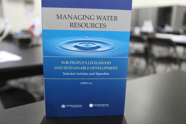 水利部长陈雷出版英文专著《民生水利与可持续
