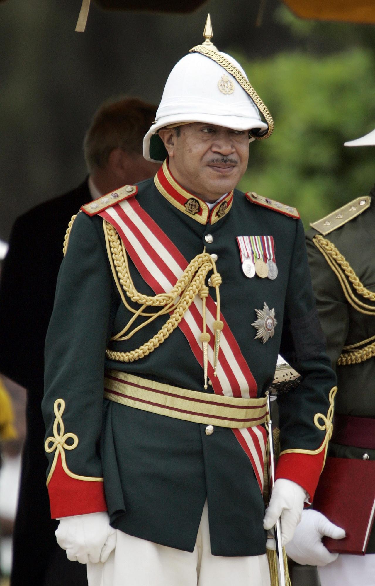 汤加国王在香港病逝 曾主动放权促进国家民主