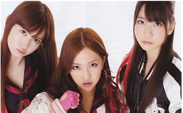 卖债券有奇招日本政府聘请美少女团体做代言