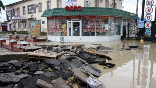 俄罗斯洪水已致141人死亡