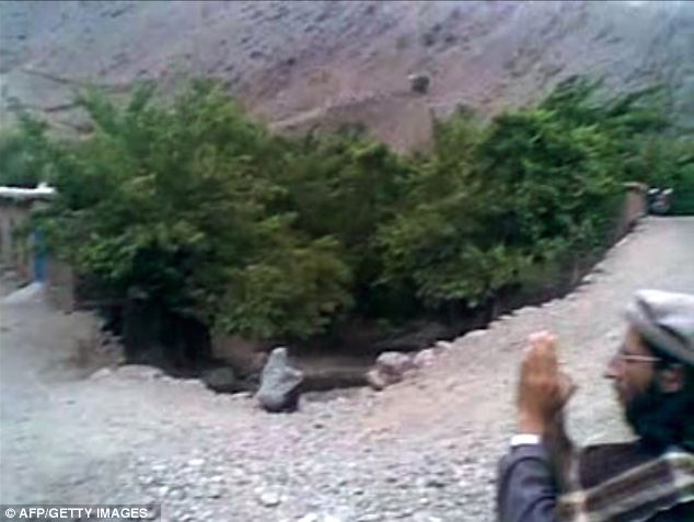 阿富汗女子与塔利班两成员三角恋 被控通奸当