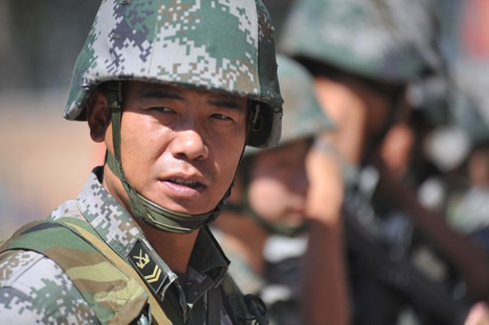 揭秘“铁甲兵王”贾元友从草根到炮王的成长之路