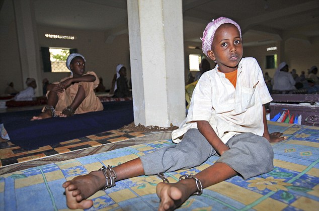基地组织分支索马里开设“恐怖学校” 绑架儿童培养人弹