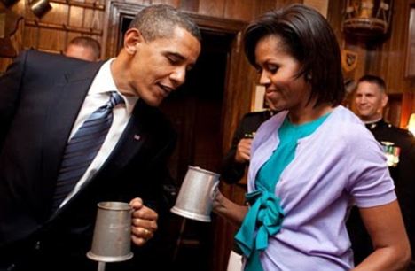 白宫公布奥巴马家酿啤酒配方 “耍手段”亲近选民