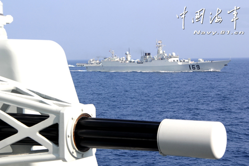 直击东海舰队演练：最大对手不是来袭导弹