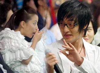 2012明星丑态之挖鼻孔18式 李冰冰一阳指陈小春最销魂