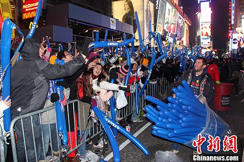 中国文化元素再度绽放美国纽约新年庆典