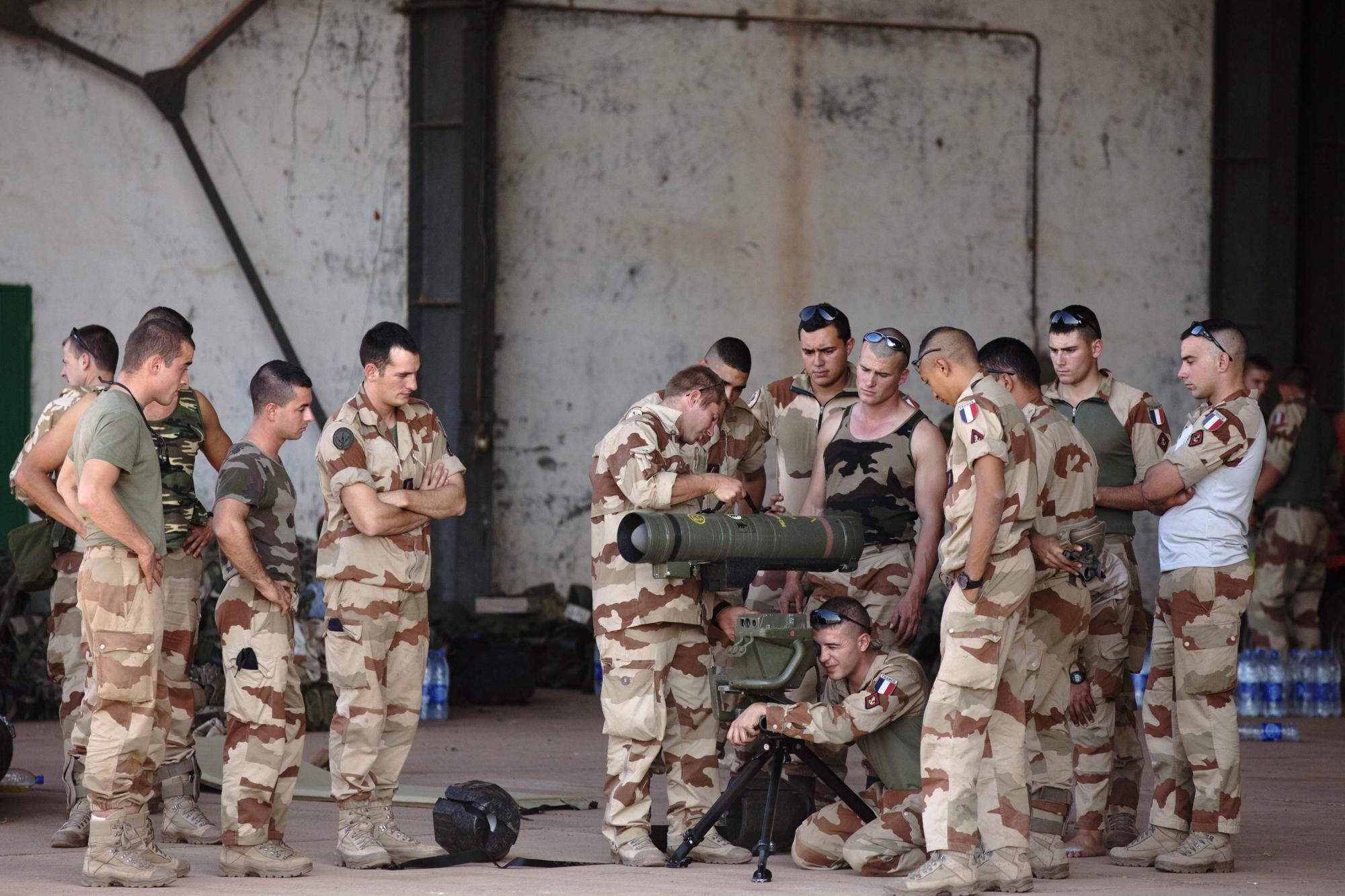 法国加速马里军事行动 本土受极端组织恐怖威