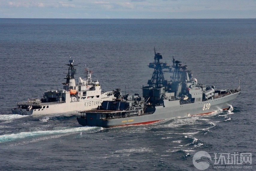 高清：实拍俄罗斯海军各型舰艇大洋巡航