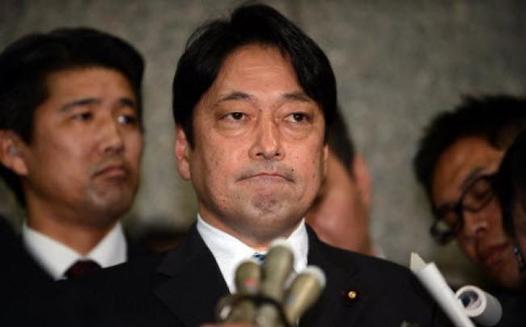 日本防卫大臣：抓住中国换届机会 与中国说上话