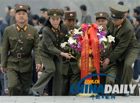 韩政府提议韩朝会谈态度强硬 朝迎建军81周年